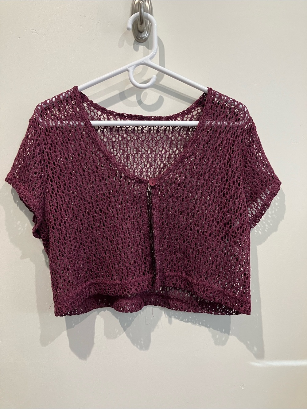 Vtg Cropped Open-Knit Button Front Top - Deep Berry